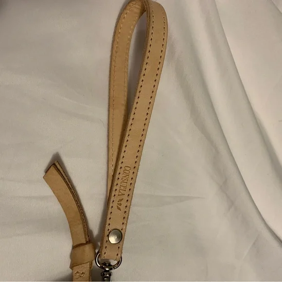 Consuela Colorful Skull Key Holder - Picture 10 of 13